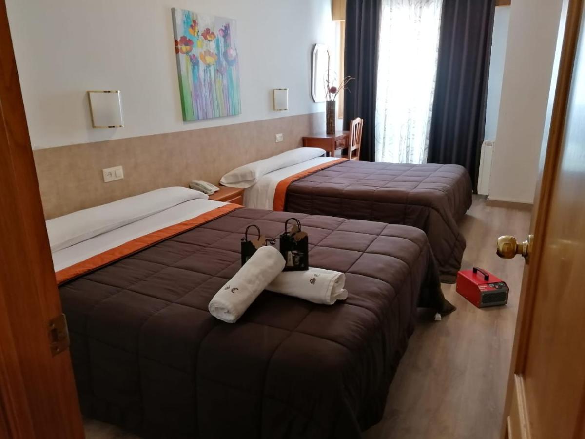 Pension Santa Clara A Coruña Εξωτερικό φωτογραφία