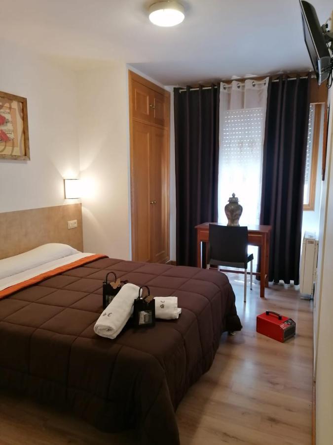 Pension Santa Clara A Coruña Εξωτερικό φωτογραφία